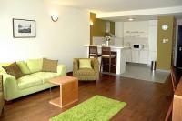 Broadway Hotel jól felszerelt apartmanokat kínál konyhával Budapesten