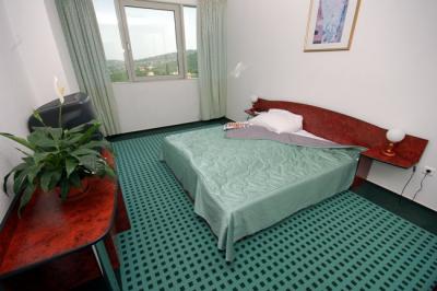Apartman Europa Budapest - 4 csillagos apartman hotel Budapesten - Hotel Európa - Europa Hotels Congress Center Budapest - 4 csillagos apartman hotel Budán a Budakeszi útnál