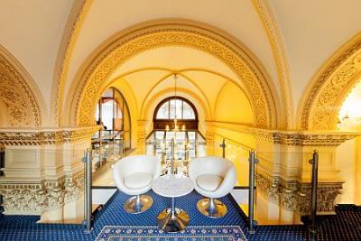 Mercure Budapest Museum szálloda hallja Budapesten - Mercure hotel Budapesten - Mercure Museum  Budapest - Akciós Hotel Mercure Museum Budapest centrumában