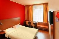 Star Inn Hotel Budapest Centrumában két ágyas standard szobája online foglalással