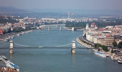 Kilátás Budáról a Novotel Danube szállodára - Csodás panoráma a Novotel Danube szállodából - ✔️ Novotel Danube Budapest**** - Akciós Hotel Novotel Danube dunai panorámával Budapesten